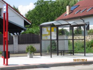Rekonstrukce autobusové zastávky Baštěk, náves, 200 tis. Kč