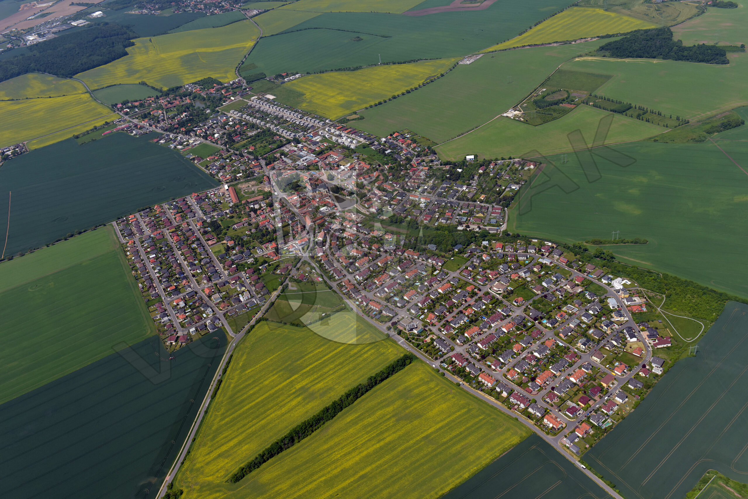 Letecký snímek obce - 3/7
